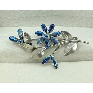 Vintage Krementz Silver Tone Marquise & Round Rhinestone Flower Brooch
